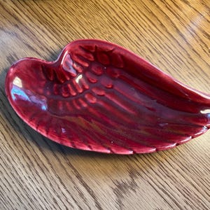 Red Wing Pottery Potteries Burgundy Wing Tray, 7-1/2” X 3-1/2”, Perfect Condition!