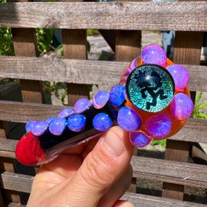 Pipa de vidrio dicroico ICP: diseño de fuego intenso y degradado