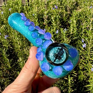 Frisbee Golf Pipe, Disc golf Pipe, green glass pipe, pipe,hand blown glass pipe, heady glass, pipes, sports pipe, unique glass pipe