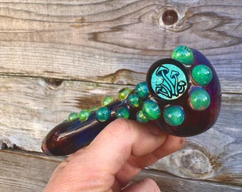 Dichro mushroom Pipe, Sparkly Pipe, Red dichro Pipe, Glass Pipe, Heady Pipe, Tobacco Pipe, Girly Pipe, Hippie pipe, pipe, pipes, heady glass
