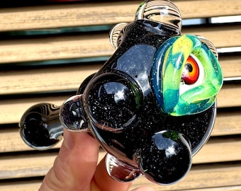 Heady Glass Eyeball Pipe: Alien Monster Spoon