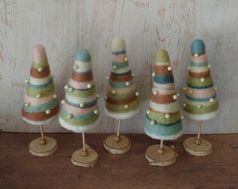 Shabby Tabletop trees - Miniature Pastel Felted Christmas trees - Rustic Table decorations - Farmhouse style decor - Christmas village trees