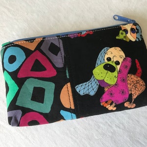 Happy Dogs Pouch to carry makeup or essentials
