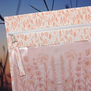 Vinyl Front Cross Stitch Project Bag, Embroidery, Crochet or Knitting - Wild Grasses Pink