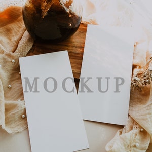 Uitnodiging mockup, bruiloft mockup, bruiloft briefpapier mockup, briefpapier mockup, wenskaart mockup, kaart mockup, 4 x 8 kaart mockup, mockup