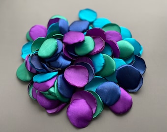 Peacock satin petals. Artificial flower petals for wedding. Peacock Wedding. Graduation party decorations. Flower Girl Basket.