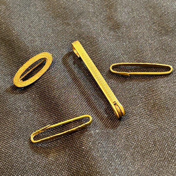 Gouden spelden uit het Victoriaanse tijdperk