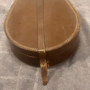 Vintage Brown Leather Horseshoe Shaped Collar Box