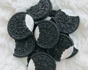 Oreo Cookie and Cream Charm for DIYs and Slimes ( 5 pieces) by Dear Slime