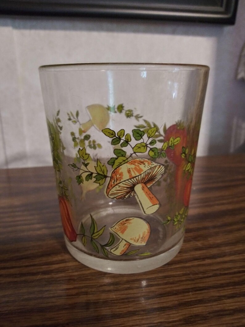 Vintage Arcoroc France Glass Mushroom Cups Vegetables Design Etsy Vintage Arcoroc France Glass Mushroom Cups Vegetables Design Etsy