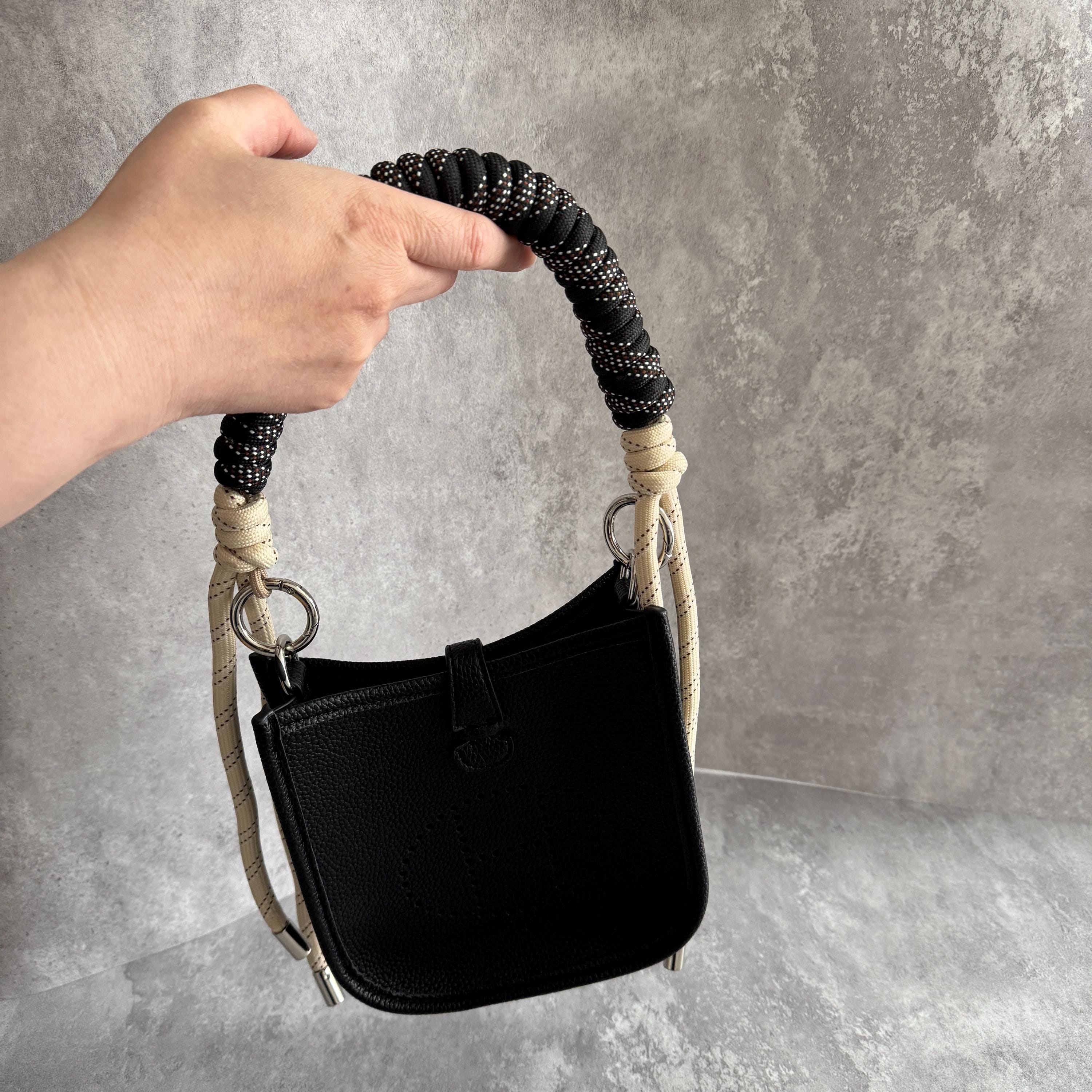 鉄道連絡カバン？ Rae Dual Zip Crossbody PDF Sewing Pattern (includes SVGs, A0