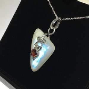 Vintage Triangle Rainbow Moonstone Pendant With Garnet and Fancy Silver Work & Sterling Chain.