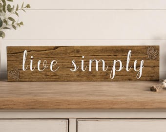 Live Simply Rustic Farmhouse Wood Sign – Inspirational Quote Wall Hanging, Modern Farmhouse Decor, Minimalist Home Wall Art Gift
