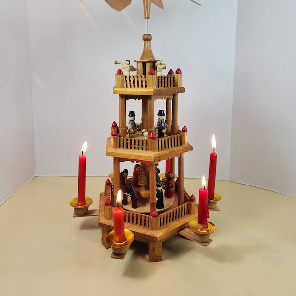 Vintage Christmas Nativity Carousel 3-Tiered Wooden Pyramid