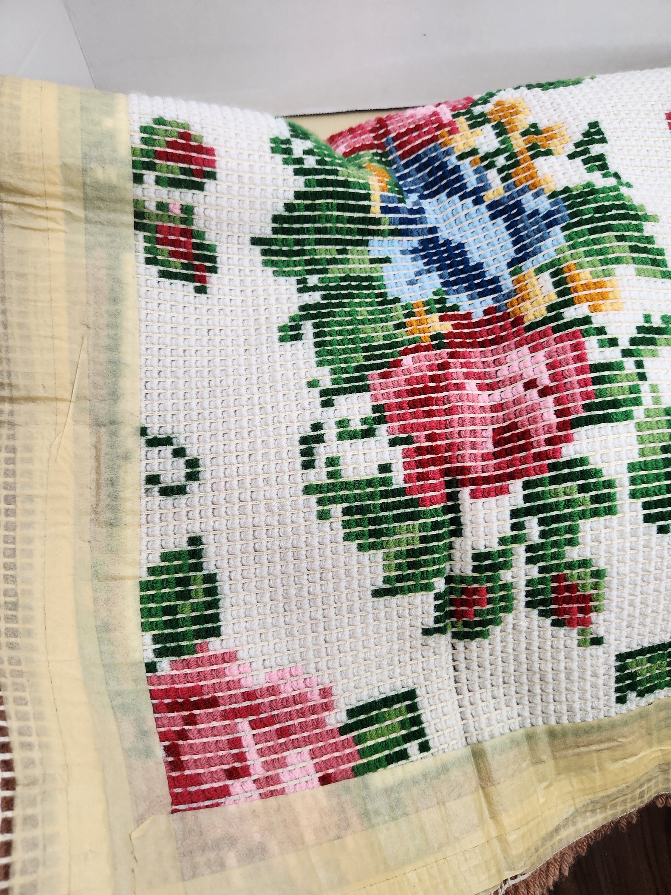 Vintage Completed Elegant Roses Latch Hook Rug Handmade 24 X 34 - Etsy