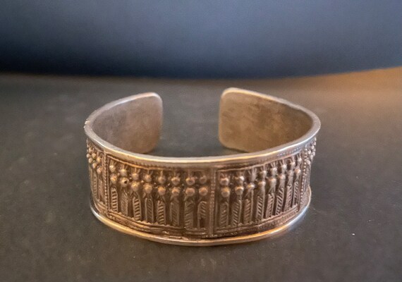 Patterned Ethnic Bracelet - image 3