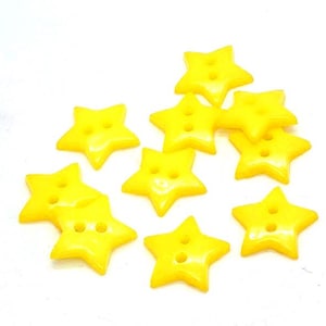 Yellow Star Acrylic Buttons, 2 Hole, Plastic Sewing Embellishments (15mm, 4 or 10 pieces)