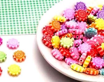 Flower Beads, Assorted Pastel Colors, Acrylic Plastic, Craft Supplies, Flat Round (10mm, 100 pieces)