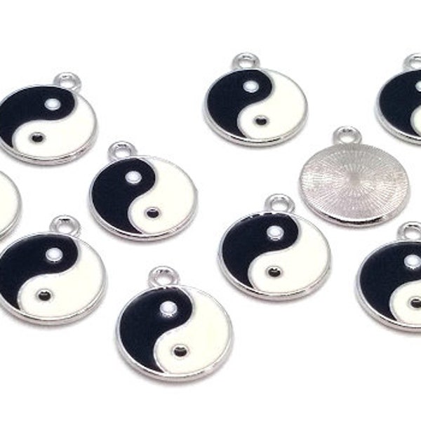 4, 10 or 25 Yin Yang Charms - Enamel Charms - Black White  Silver - Yin and Yang Pendant - Lead Free - Charms in Bulk - Enameled - 22mm