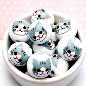 10 Gray Cat Beads - Wooden Cat Beads - Gray Kitty - Cute Cat Beads - Cat Face - Painted Wood Beads - Round Wood Beads - 15mm