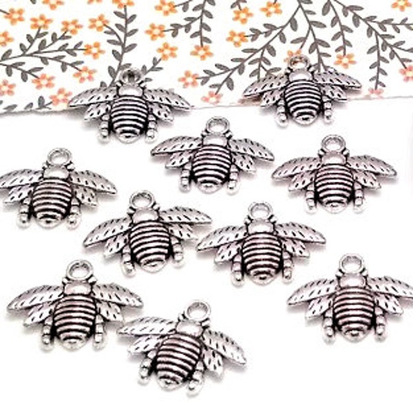 10, 50 or 100 Silver Bee Charms - Antique Silver Charms - Insect Charms - Lead Free - Bee Pendant - in Bulk - Honey Bee Charms - 16mm