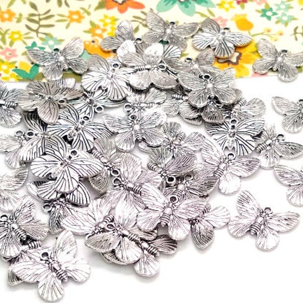 10, 50 or 100 Silver Butterfly Charms - Antique Silver - Butterfly Charm - Lead Free - Charms in Bulk - Silver Butterfly Pendant - 15mm