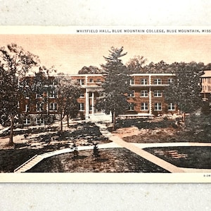 Cartão postal vintage Blue Mountain College Whitfield Hall Blue Mountain MS Mississippi