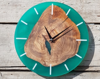 Epoxy Resin & Olive Wooden Wall Clock, Live Edge Wall Clock, Epoxy WallClock, One of a kind Wall Clock