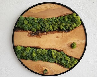 Custom Moss and Olive Wood Wall Art: Metal Frame, Preserved Moss Decor