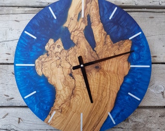 18" Epoxy Resin & Olive Wooden Wall Clock, Live Edge Wall Clock, Epoxy Wall Clock, One of a kind Wall Clock