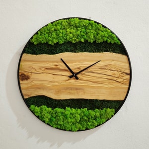 Reloj de pared de madera de olivo de musgo personalizado, reloj de pared de metal y madera de olivo, reloj de pared de madera de olivo y arte de pared de musgo, musgo estabilizado conservado