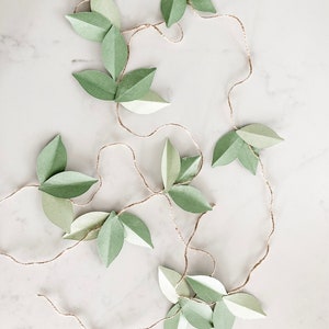 Green Paper Leaves Garland