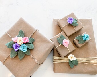 Felt Flower Gift Toppers with Tags—Set of 5