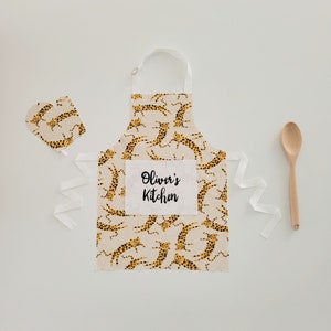 Personalised apron, custom kids apron, adult apron, children&#39;s apron, toddler apron, unisex kids apron, childrens gift, girl apron boy apron