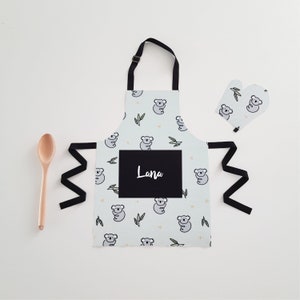 Personalised apron, custom kids apron, adult apron, children&#39;s apron, toddler apron, unisex kids apron, childrens gift, girl apron boy apron