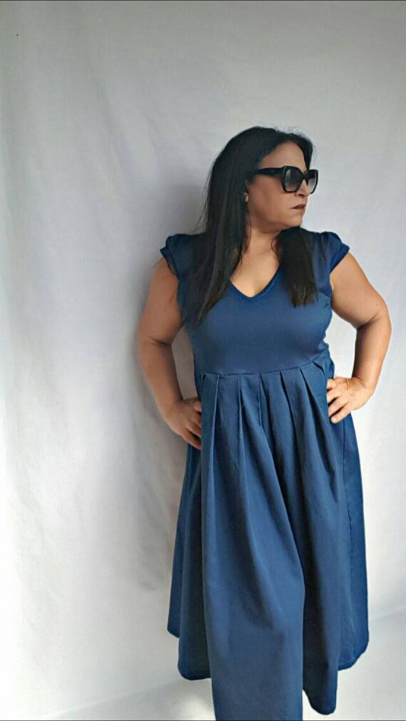 Navy Plus Size Dresses: Navy Plus Size Dresses: