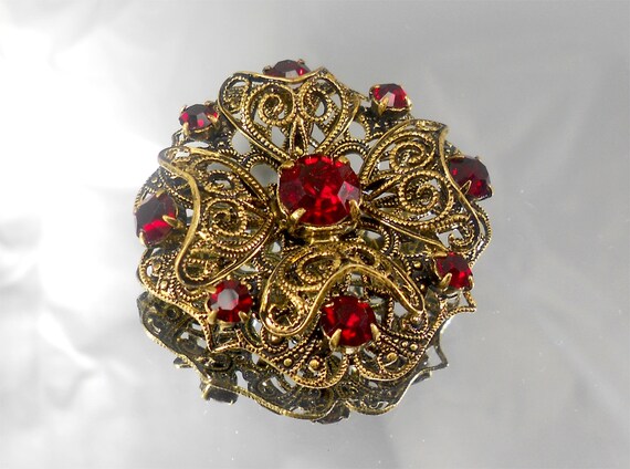 vintage brooches
