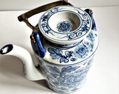 LARGE 19th Century Chinese BlueWhite Antique Porcelain Tea Pot, Charming Chinese Export Blue white Teapot with Brass Handle