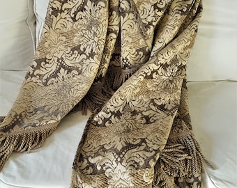 Luxurious Damask Jacquard Sofa Blanket Throw