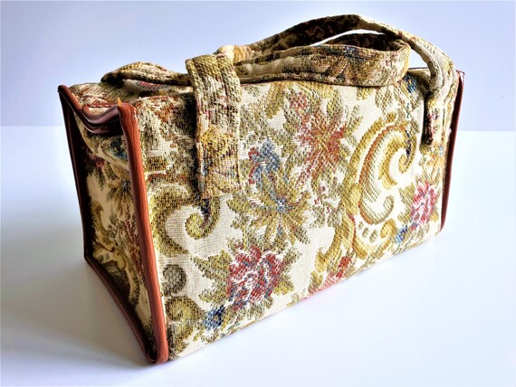 Vintage 1950’s floral tapestry bag, travel makeup