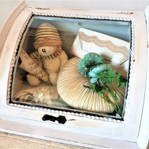 Stunning Shabby Chic Glass Top Box, Display Case - Vintage Shadow Box, Jewelry Display Case, Store countertop wooden display cabinet.