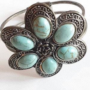 Beautiful Turquoise gem spider web markings, Vintage Navajo Tribal Cuff Bracelet, Navajo Tribal bangle bracelet and ring