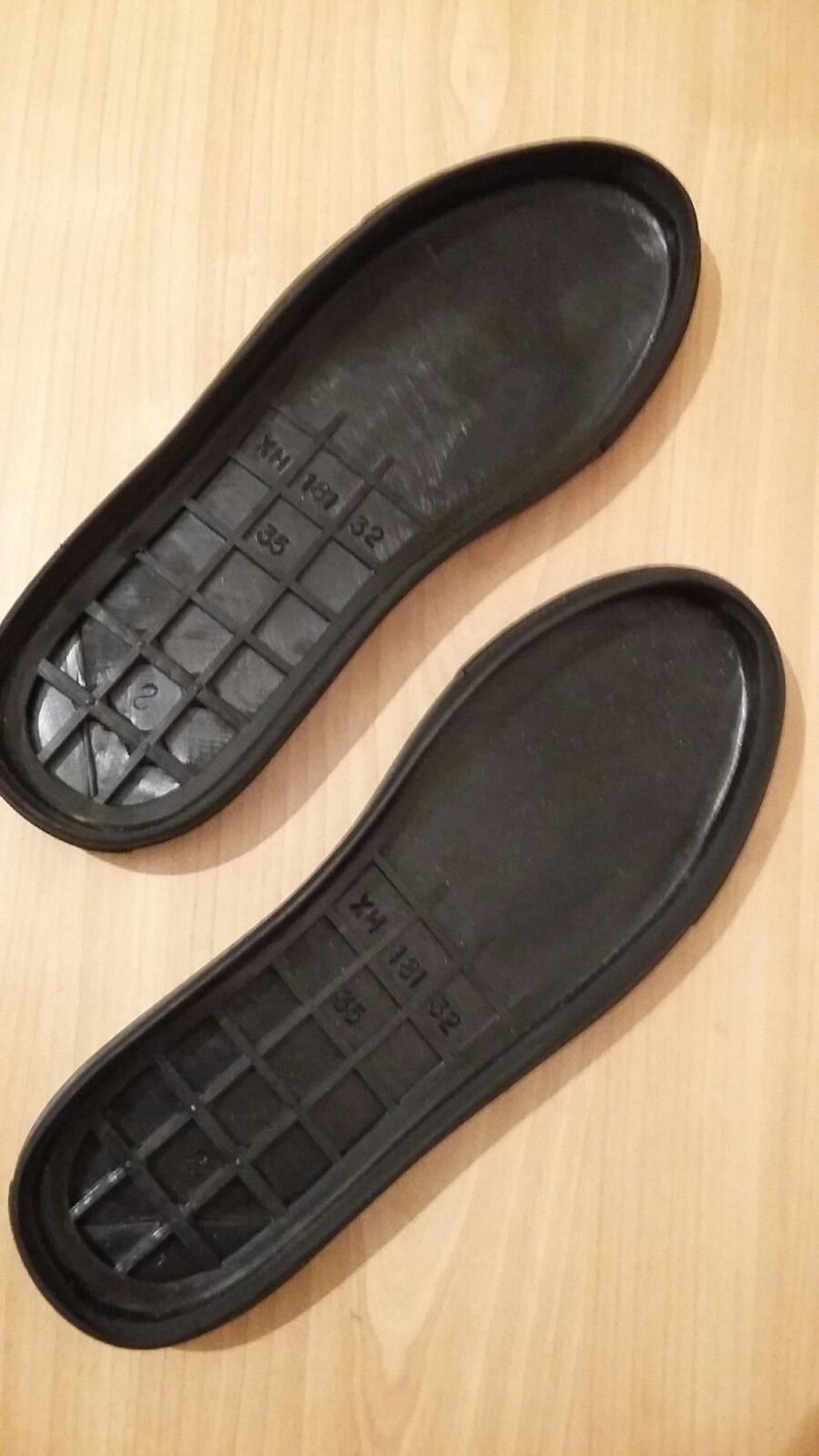 Pair of Thermoplastic rubbers (TPR) soles. image 3