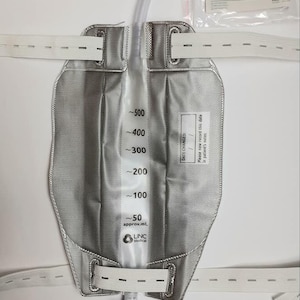 Catheter leg bag cover with a pocket, variations. image 6