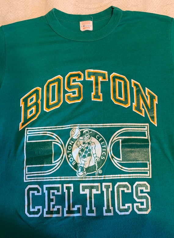 1990s Champion Brand Boston Celtics Vintage T-Shir