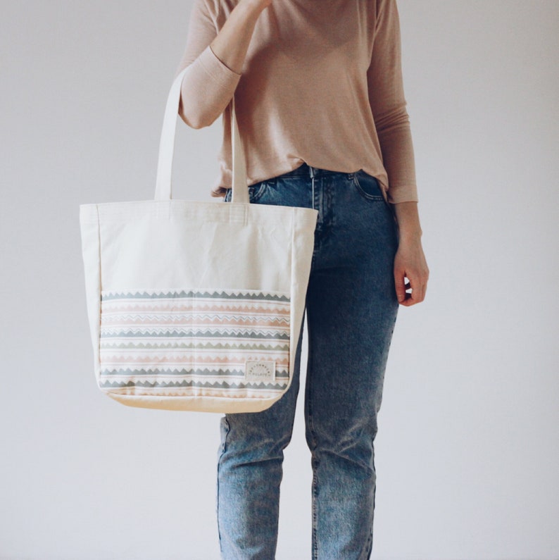 beach bag with pockets