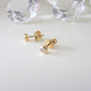 Klassich,  Schlicht, Chic! Diamant Stecker