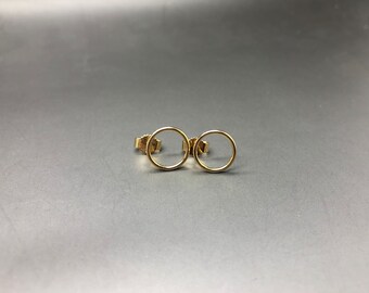 18k Stud Earrings Circles