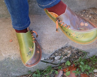 Pineta model leather shoe, handmade shoes, colorful shoes, leather shoes, hand painted shoes.