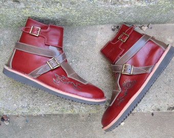 Guara model leather boot, handmade shoes, hand-painted boots, winter boots, colorful boots.